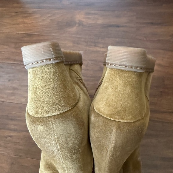 Sofft NWOT Shary Aqua Waterproof Camel Color Ankle Booties-Size 9 - Picture 5 of 16